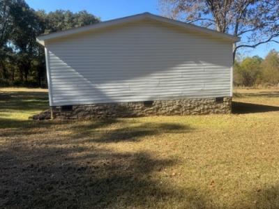 Photo 4 of 21 of home located at 115 Wynn Dr Albany, GA 31705