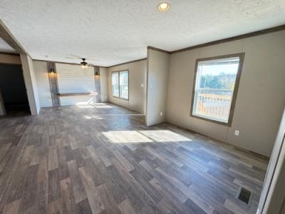 Photo 4 of 21 of home located at 128 2nd St Rockwood, TN 37854