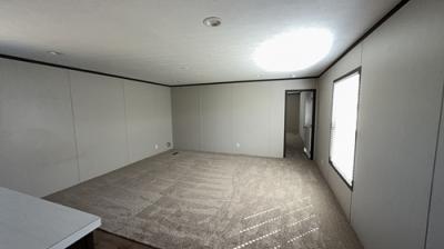 Photo 3 of 14 of home located at 264 Hickory Cir Copperas Cove, TX 76522