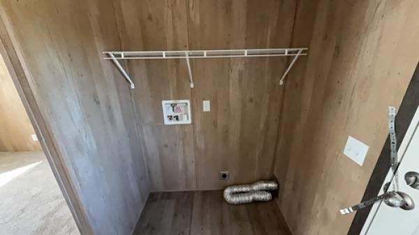 2022 MIYO BALANCE 35MYO18763AH22 Manufactured Home