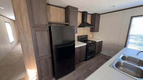 2022 MIYO BALANCE 35MYO18763AH22 Manufactured Home