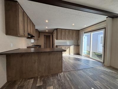 Photo 4 of 16 of home located at 3265 Us Hwy 78 Leeds, AL 35094