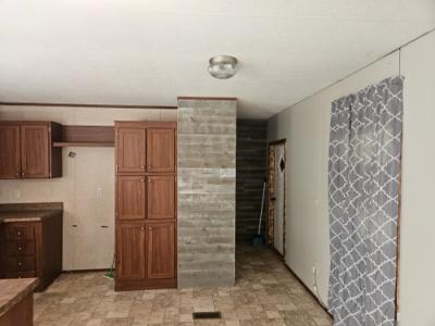 Photo 4 of 9 of home located at 2264 Port Arthur Ave Hornbeck, LA 71439