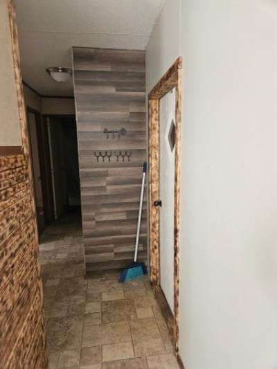 Photo 5 of 9 of home located at 2264 Port Arthur Ave Hornbeck, LA 71439