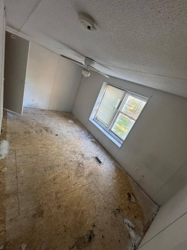 2002 EXCEL Manufactured Home