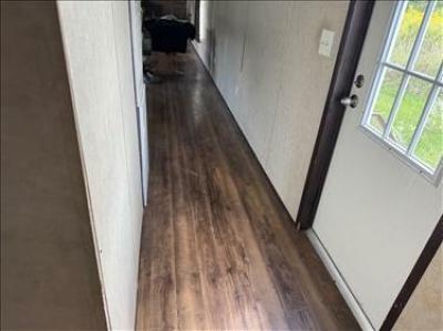 Photo 5 of 8 of home located at 744 Highway 582 Oak Grove, LA 71263