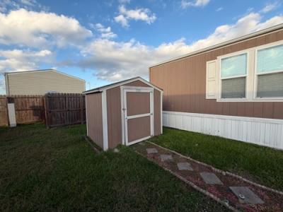 Photo 2 of 14 of home located at 299 Oak Pond Dr Manvel, TX 77578