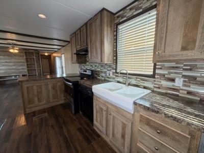 Photo 3 of 14 of home located at 299 Oak Pond Dr Manvel, TX 77578