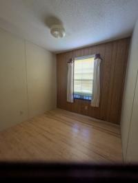 1987 OAKWOOD Manufactured Home