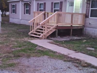 Photo 2 of 13 of home located at 1207 SW 6th St Fairfield, IL 62837