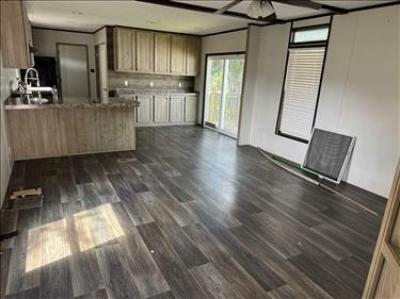 Photo 2 of 8 of home located at 701 W. Gloria Switch Rd Lot 24 Lafayette, LA 70507