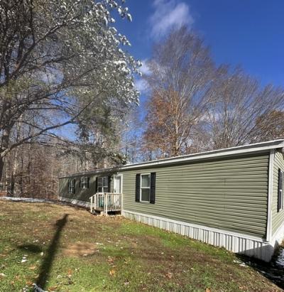 Photo 1 of 17 of home located at 36 Inverness Ln Lot Parkersburg, WV 26104