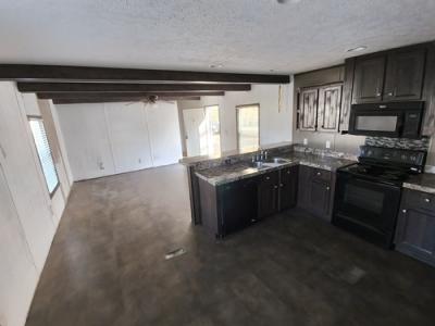 Photo 4 of 10 of home located at 3712 Clarks River Rd Lot 9 Paducah, KY 42003