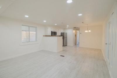 Photo 3 of 11 of home located at 885 W Little Mountain #1 Salt Lake City, UT 84123