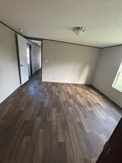 Photo 4 of 11 of home located at 5135 Flemingsburg Rd Morehead, KY 40351