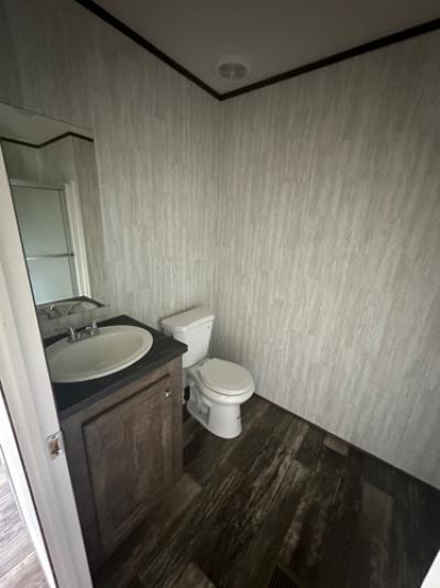 Photo 4 of 9 of home located at 98 Shady Oaks Farm R Flatwoods, KY 41139