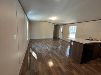 Photo 3 of 10 of home located at 1367 Jefferson Rd Demopolis, AL 36732