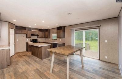 Photo 2 of 14 of home located at 27115 Reid Rd Loranger, LA 70446