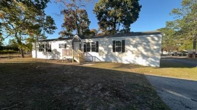 Mobile Home at 3013 White Ash Dr Fayetteville, NC 28306