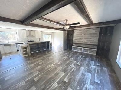 Photo 2 of 20 of home located at 175 County Road 4100 Jasper, AL 35503