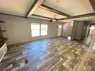 Photo 3 of 20 of home located at 175 County Road 4100 Jasper, AL 35503