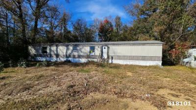 Mobile Home at 4231 Military Rd Columbus, MS 39705
