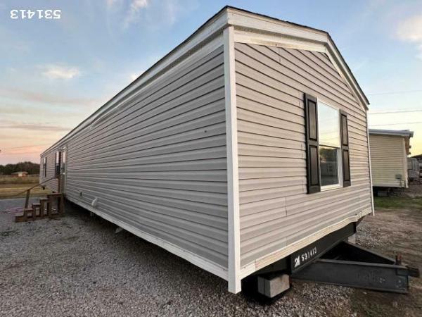 Photo 1 of 2 of home located at Don's Mobile Homes 3020 W Cherokee Ave Sallisaw, OK 74955