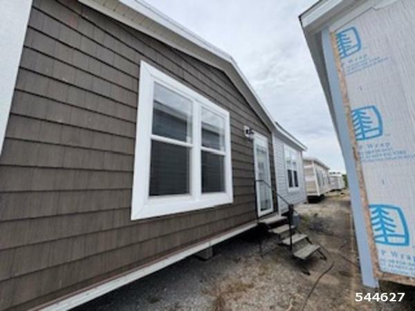 Photo 1 of 2 of home located at Bayside Mobile Home Sales 16410 Highway 310 E Como, MS 38619