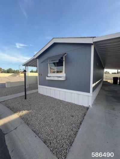 Mobile Home at Suncrest Ii 7810 W Peoria Ave Lot 20A Peoria, AZ 85345
