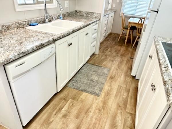 1974 GOLD Manufactured Home