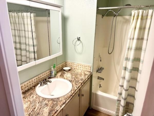 1974 GOLD Manufactured Home