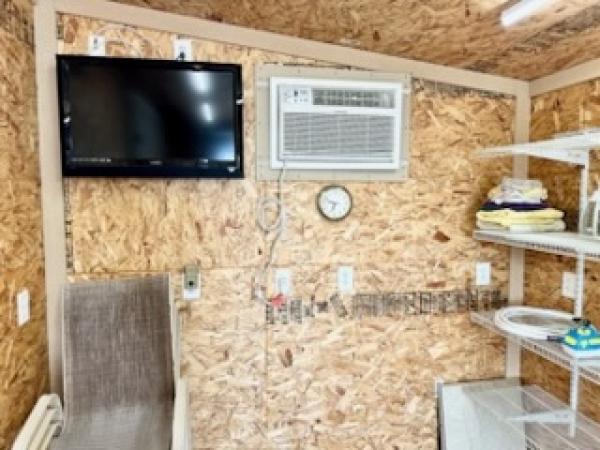 1974 GOLD Manufactured Home