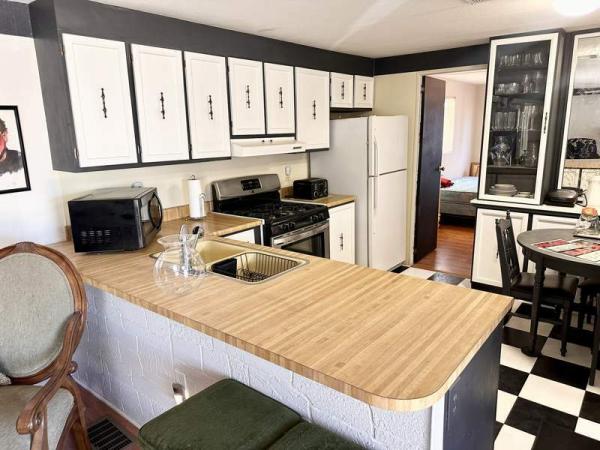 1974 Catalina Manufactured Home