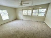 1983 TWIN Manufactured Home