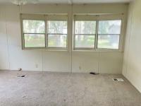 1983 TWIN Manufactured Home