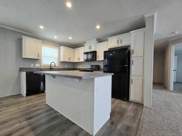 2025 Champion RAPB2852H32169 Mobile Home