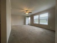 2021 Champion RFN2856907 Mobile Home