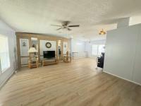 1989 BARR Manufactured Home