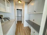 1989 BARR Manufactured Home