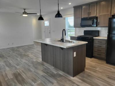 Photo 3 of 20 of home located at 140 Flamingo Drive Beecher, IL 60401