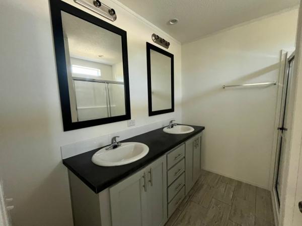 2025 Champion - Lake City LaBelle - power by 12/15 Mobile Home