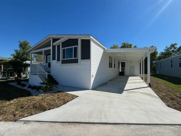 2025 Champion - Lake City LaBelle - power by 12/15 Mobile Home