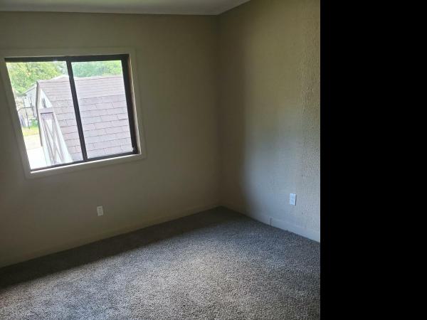 1983 Patriot Homes Limited Community Mobile Home