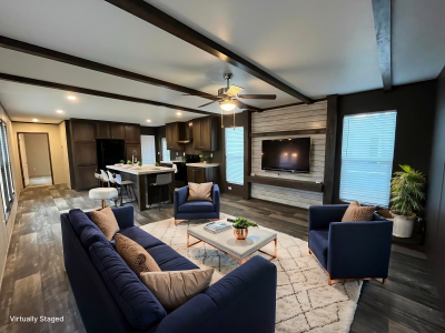 Photo 3 of 29 of home located at 126 Peggy #Pg126 Conroe, TX 77301