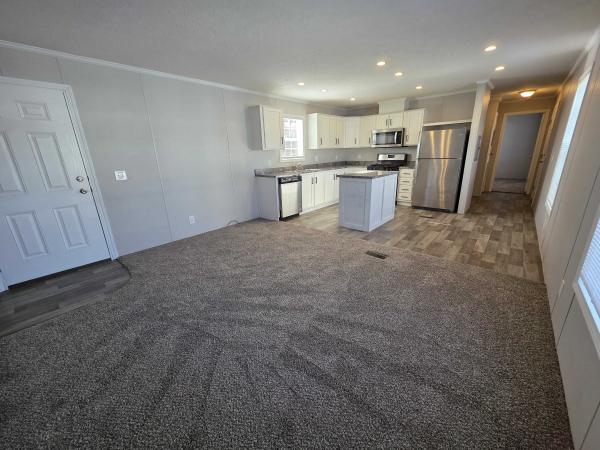 2021 Champion - Topeka Mobile Home