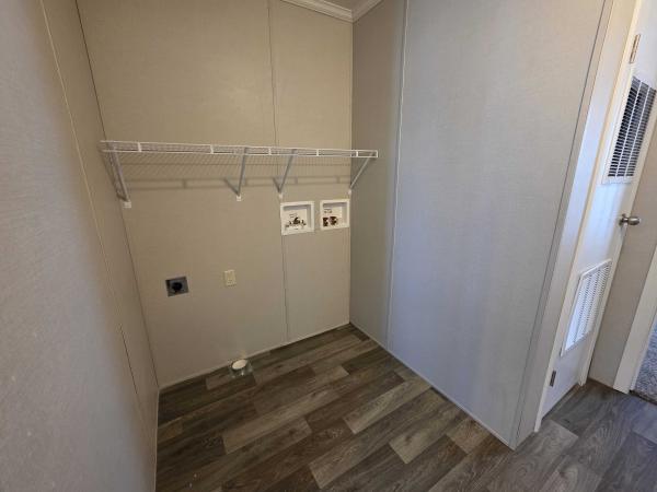 2021 Champion - Topeka Mobile Home