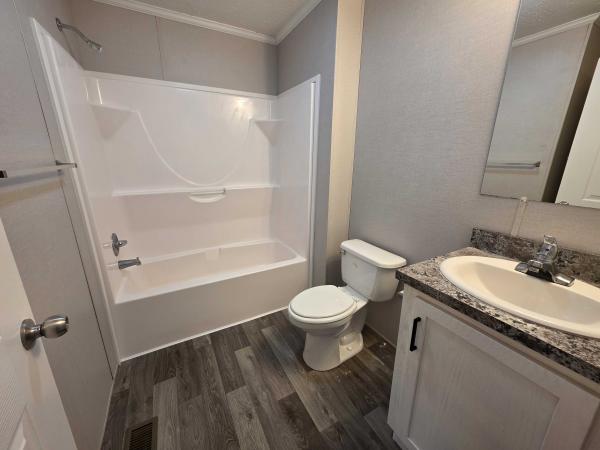 2021 Champion - Topeka Mobile Home