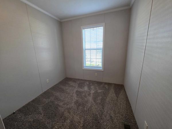 2021 Champion - Topeka Mobile Home