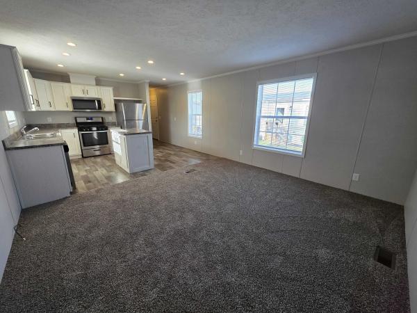 2021 Champion - Topeka Mobile Home