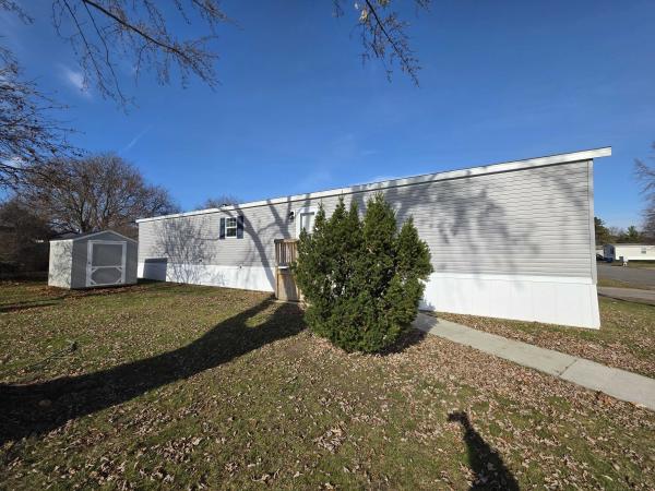 2021 Champion - Topeka Mobile Home